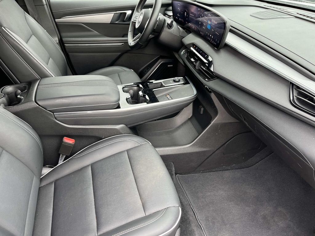 2026 Buick Enclave Preferred - Photo 26