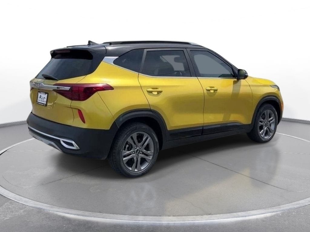 2023 Kia Seltos S - Photo 8