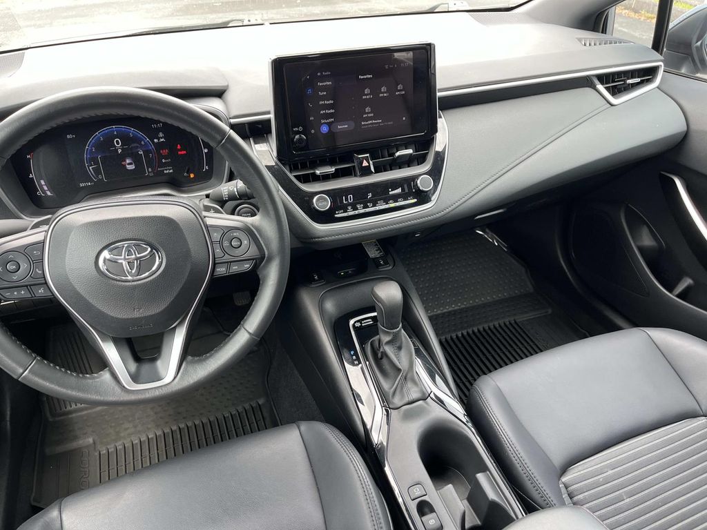 2024 Toyota Corolla XSE - Photo 14
