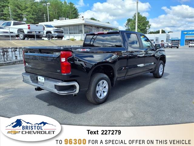 2025 Chevrolet Silverado 1500 LT photo 2