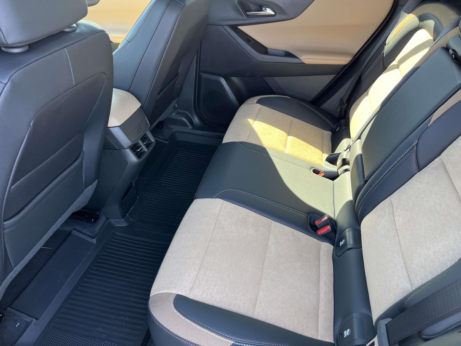 2027 Chevrolet Equinox ACTIV - Photo 17