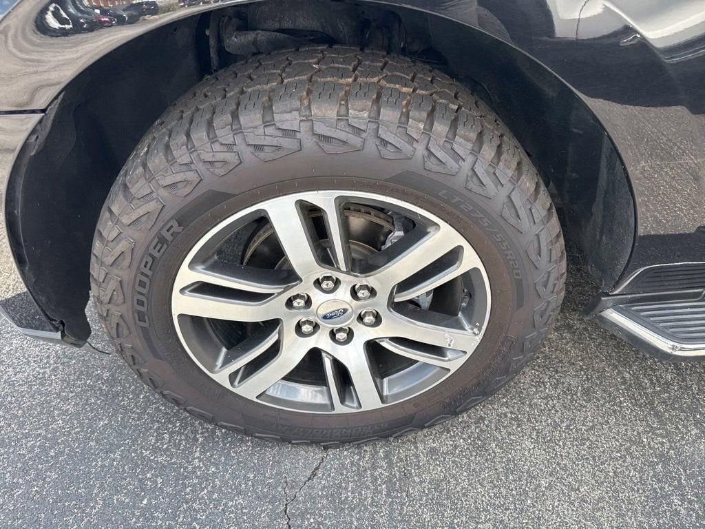 2023 Ford Expedition Limited - Photo 8