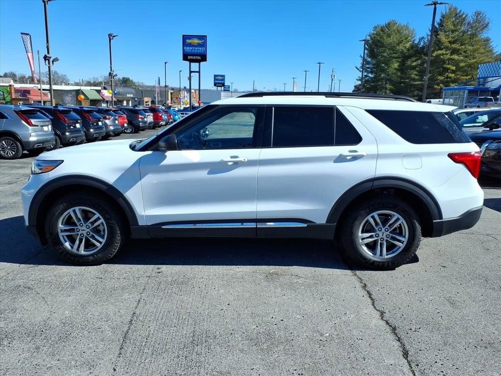 2023 Ford Explorer XLT - Photo 13