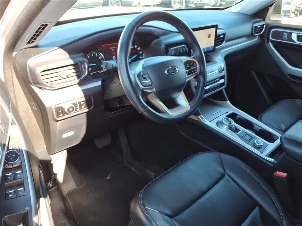 2023 Ford Explorer XLT - Photo 19