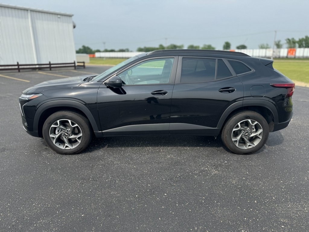 Used 2024 Chevrolet Trax LT with VIN KL77LHE29RC241823 for sale in Brodhead, WI