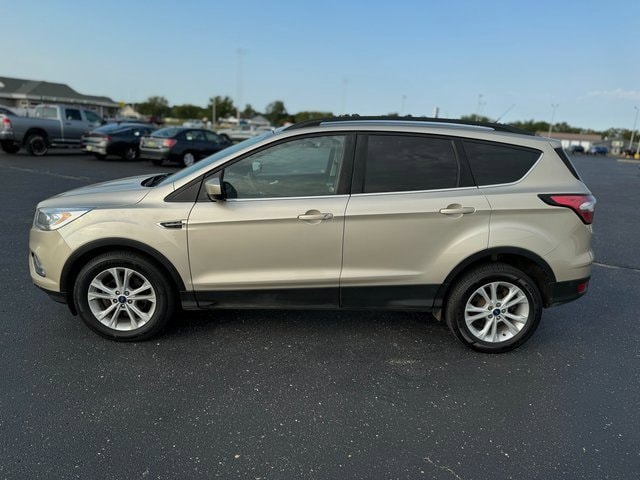 Used 2017 Ford Escape SE with VIN 1FMCU0GD5HUC89404 for sale in Brodhead, WI