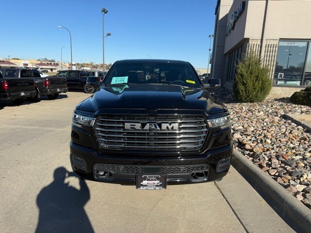 2025 Ram 1500 Laramie photo 2