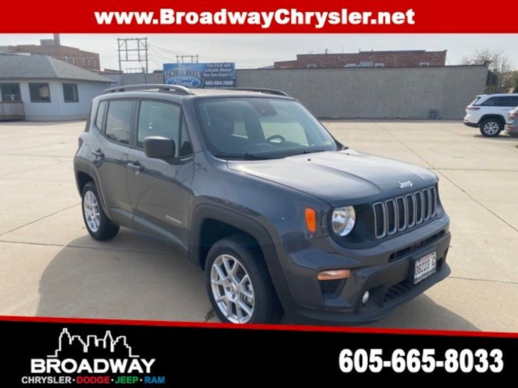 Used 2022 Jeep Renegade Latitude SUV