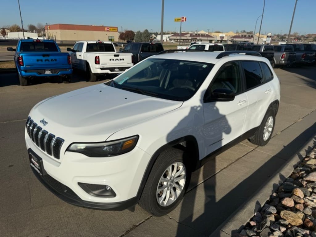 Used 2022 Jeep Cherokee Latitude Lux SUV