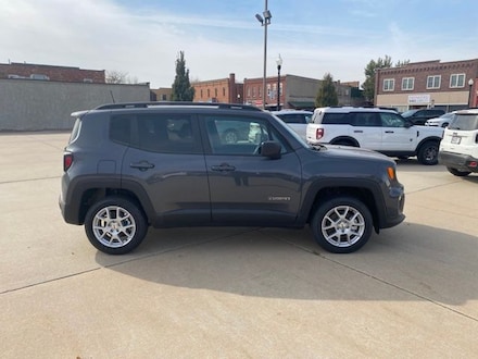 2022 Jeep Renegade Latitude SUV