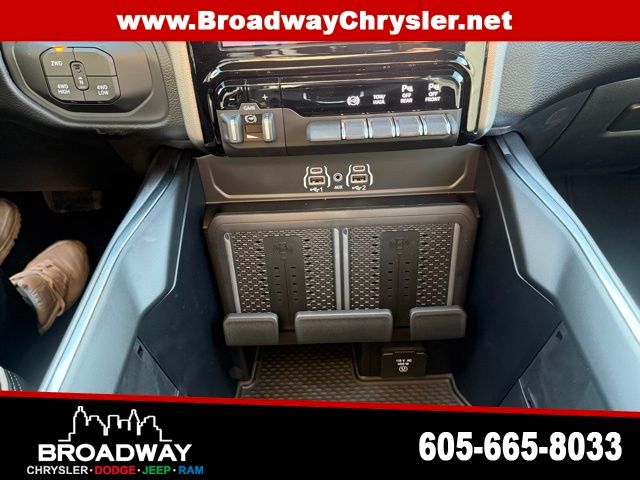 2026 RAM 2500 Laramie - Photo 15