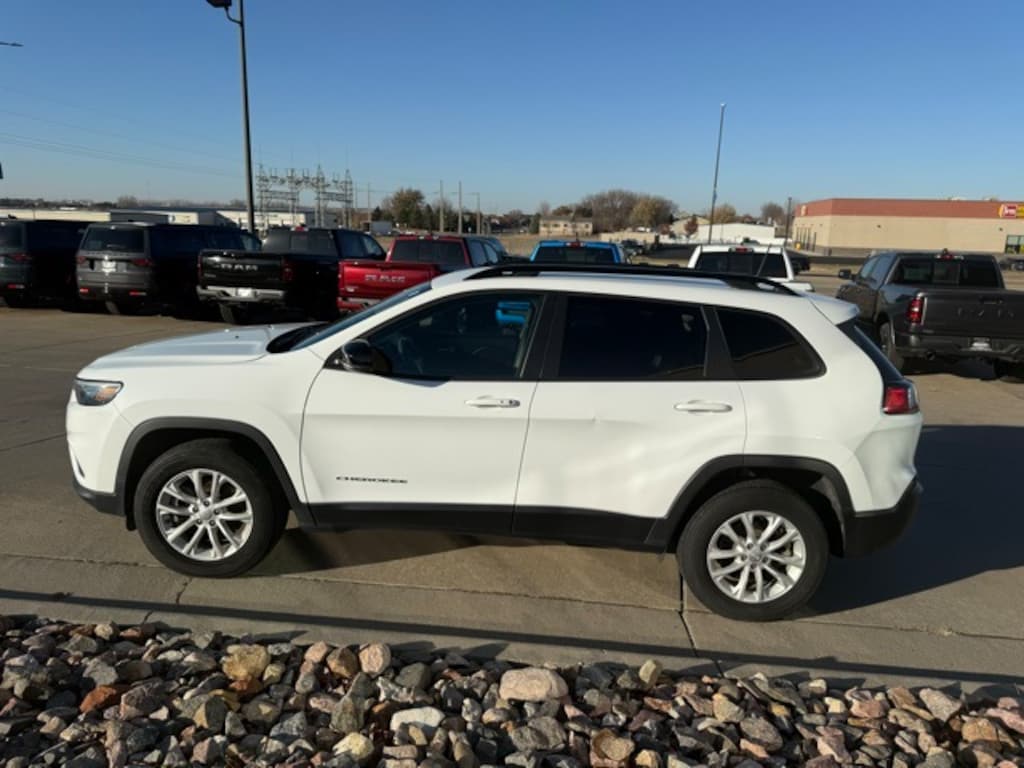 Used 2022 Jeep Cherokee Latitude Lux SUV
