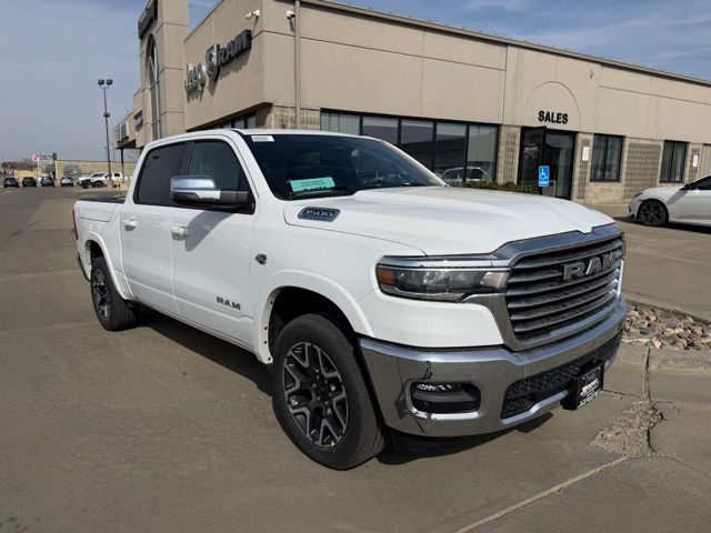 2026 RAM 1500 Laramie Crew Cab 4WD