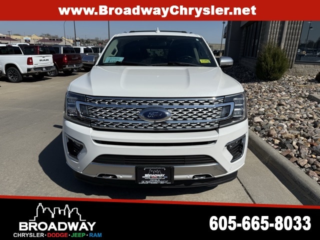 Used 2020 Ford Expedition Platinum with VIN 1FMJK1MT0LEA62882 for sale in Yankton, SD