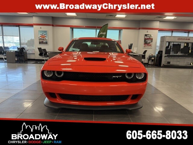 2017 Dodge Challenger SRT8 Hellcat photo 2