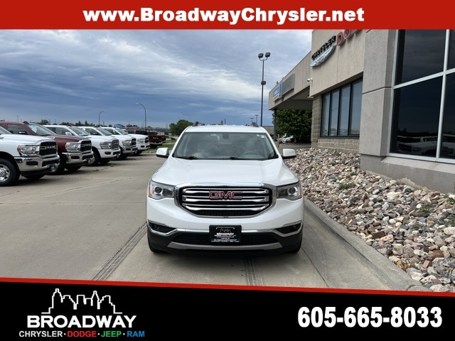 Used 2019 GMC Acadia SLE-2 with VIN 1GKKNSLA1KZ242115 for sale in Yankton, SD