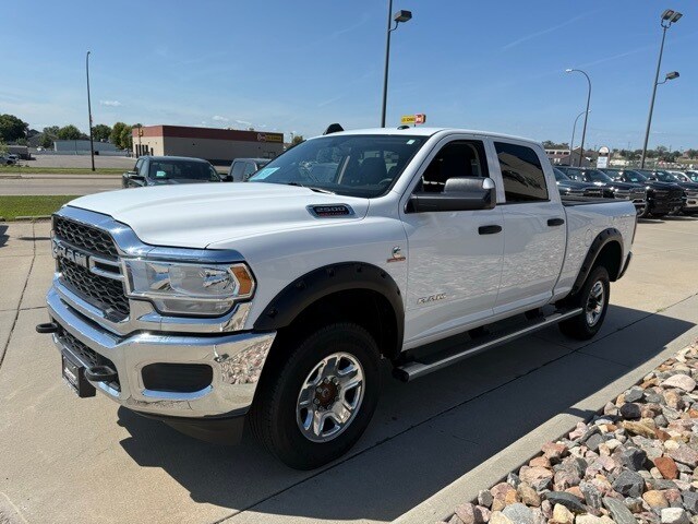2019 Ram 2500 Tradesman photo 3