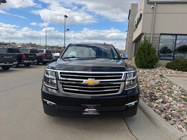 Used 2015 Chevrolet Tahoe LTZ with VIN 1GNSKCKC8FR125304 for sale in Yankton, SD