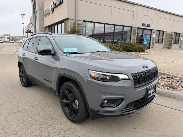 2023 Jeep Cherokee Altitude Lux 4X4's photo