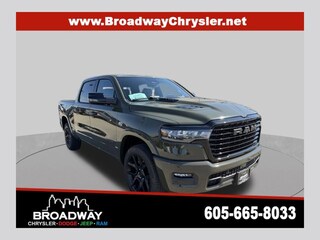 2026 Ram 1500 LARAMIE CREW CAB 4X4 5'7 BOX Pickup