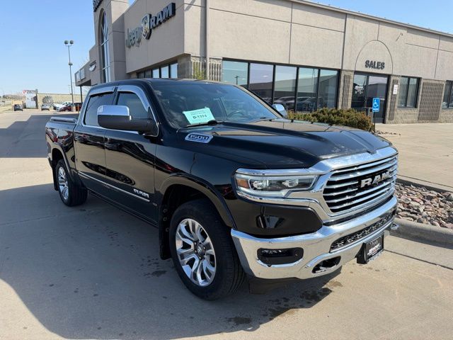 2024 RAM 1500 Longhorn 4x4 Crew Cab 5'7's photo