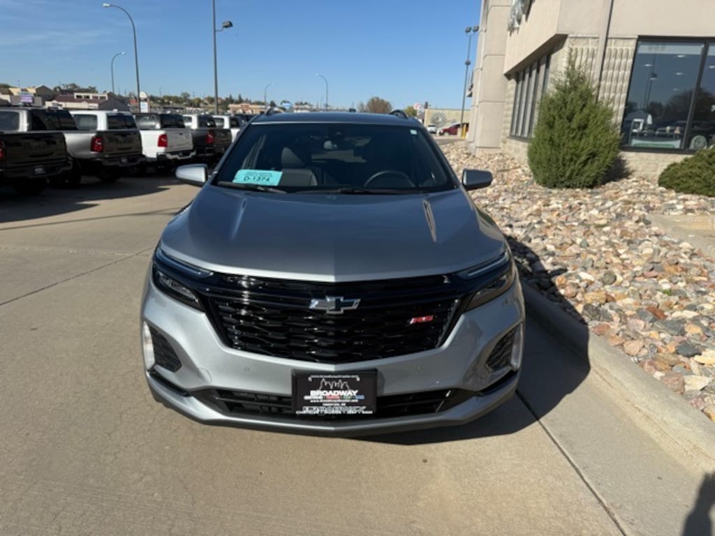 Used 2024 Chevrolet Equinox RS SUV