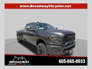 2026 Ram 3500 BIG HORN CREW CAB 4X4 8' BOX Pickup
