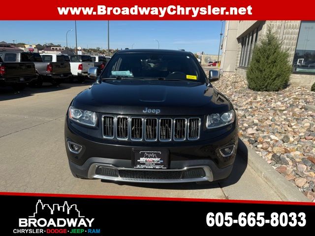 Used 2015 Jeep Grand Cherokee Limited with VIN 1C4RJFBG6FC764525 for sale in Yankton, SD