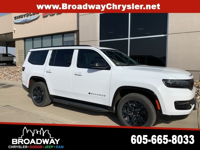 Used 2024 Jeep Wagoneer Series II with VIN 1C4SJVBP5RS116146 for sale in Yankton, SD