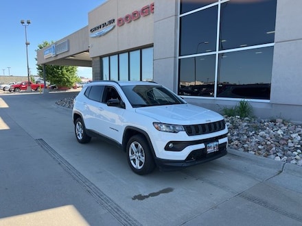 2023 Jeep Compass Latitude SUV