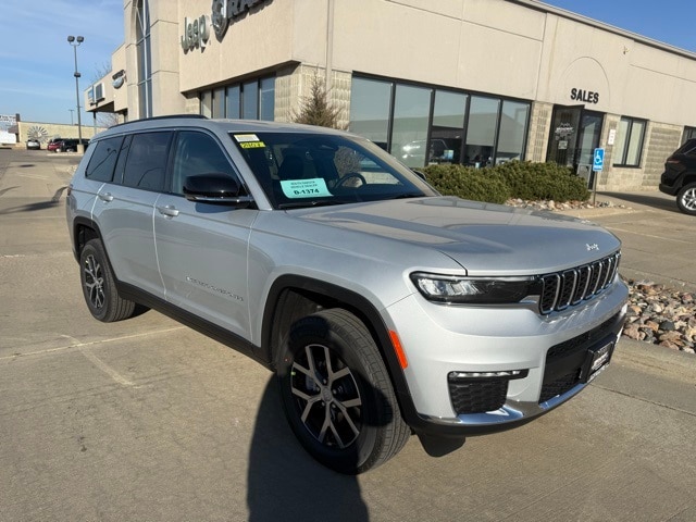 2025 Jeep Grand Cherokee L Limited's photo