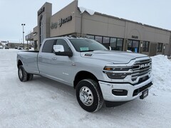 2026 Ram 3500 LARAMIE CREW CAB 4X4 8' BOX Pickup