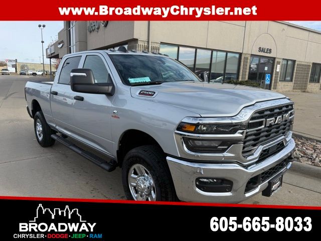 2026 RAM 2500 Tradesman Crew Cab 4WD