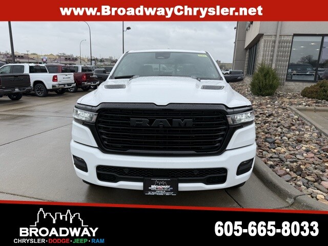 2025 Ram 1500 Laramie photo 2