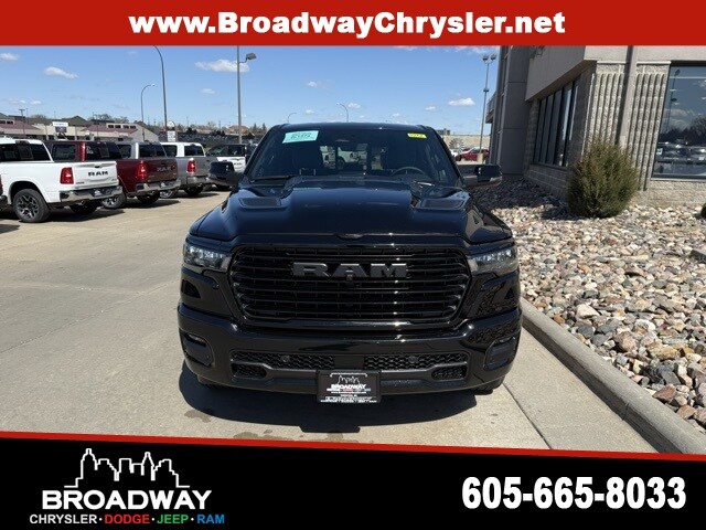 2025 Ram 1500 Laramie photo 2