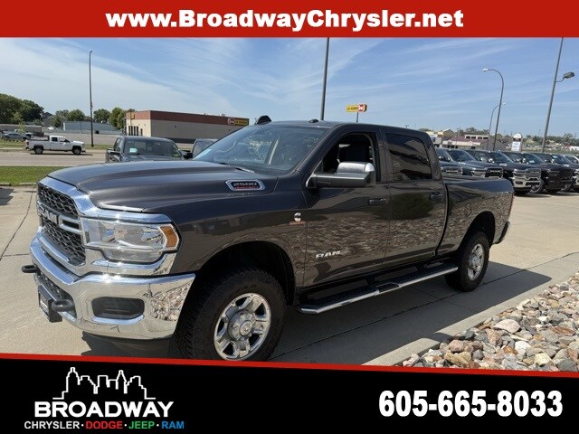 2019 Ram 2500 Tradesman photo 3
