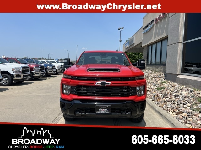 Used 2024 Chevrolet Silverado 2500HD Custom with VIN 1GC4YMEY3RF113306 for sale in Yankton, SD