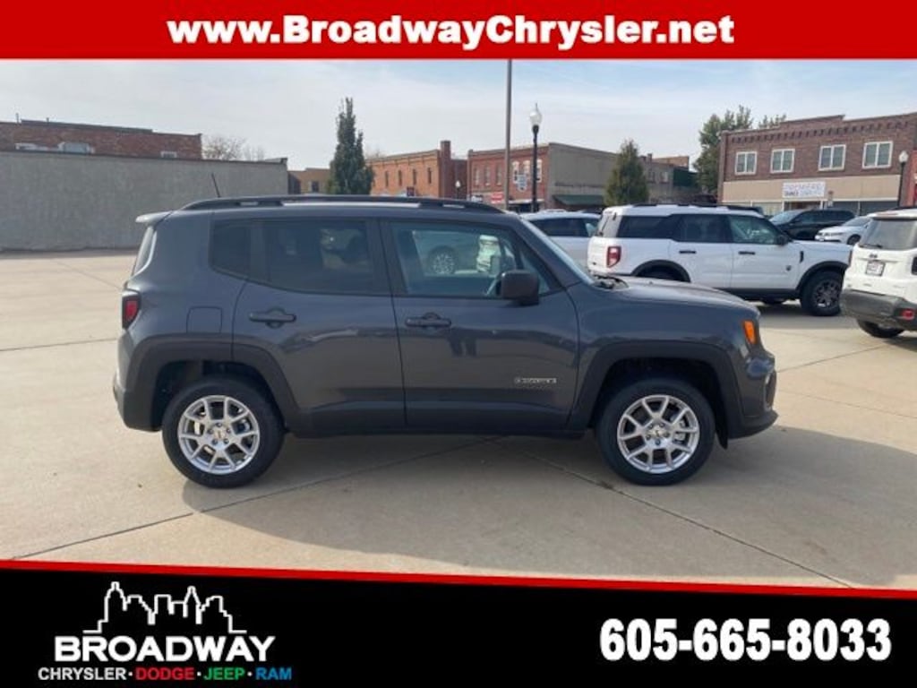 Used 2022 Jeep Renegade Latitude SUV