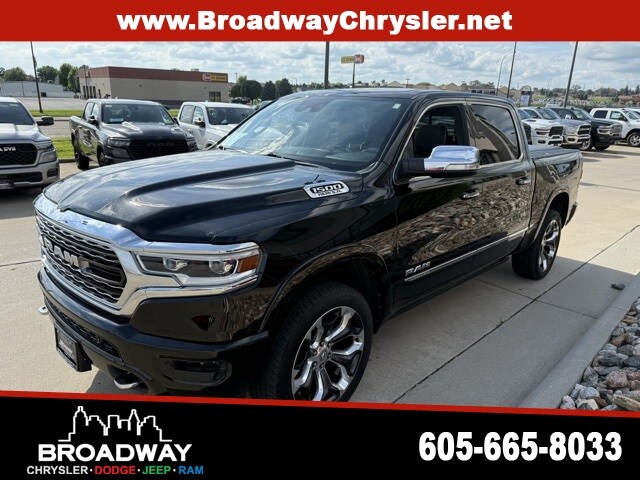 2019 Ram 1500 Limited photo 3