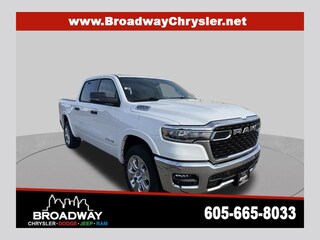 2026 Ram 1500 BIG HORN CREW CAB 4X4 5'7 BOX Pickup