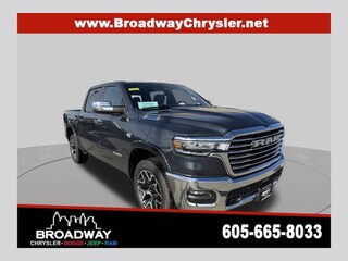 2026 Ram 1500 LARAMIE CREW CAB 4X4 5'7 BOX Pickup