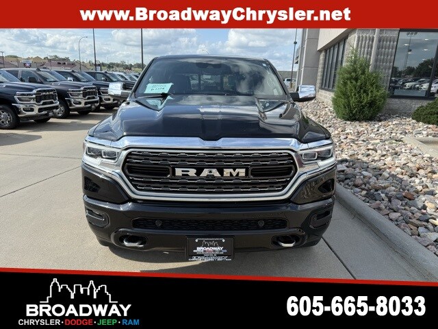 2019 Ram 1500 Limited photo 2
