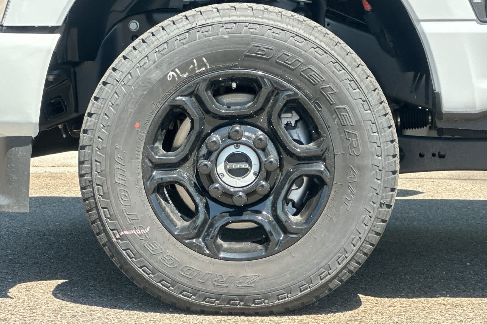 2026 Ford F-350 Super Duty XL - Photo 23