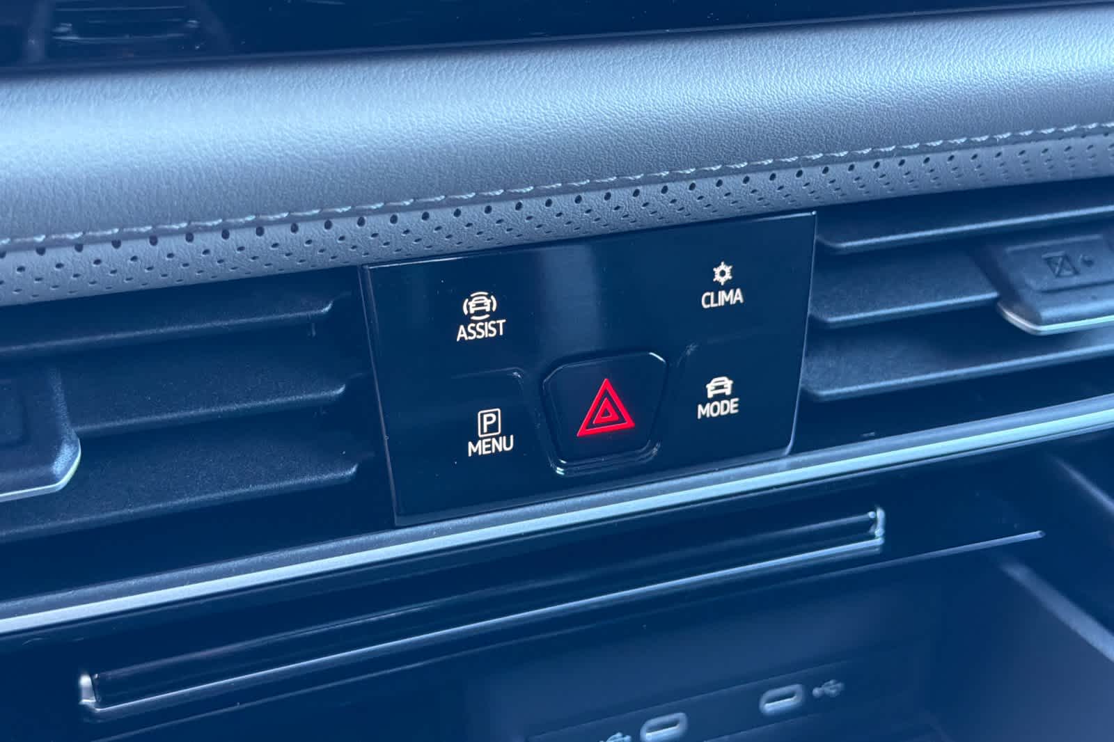 Thumbnail: 2025 Volkswagen Atlas - 21