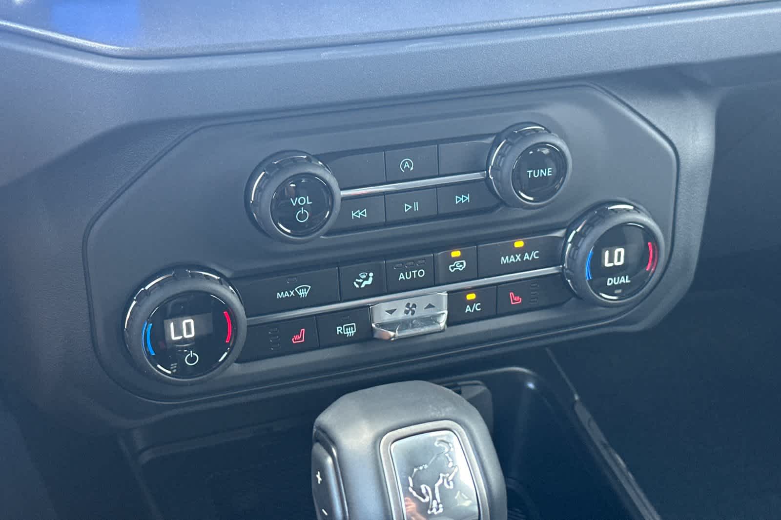 Thumbnail: 2025 Ford Bronco - 21