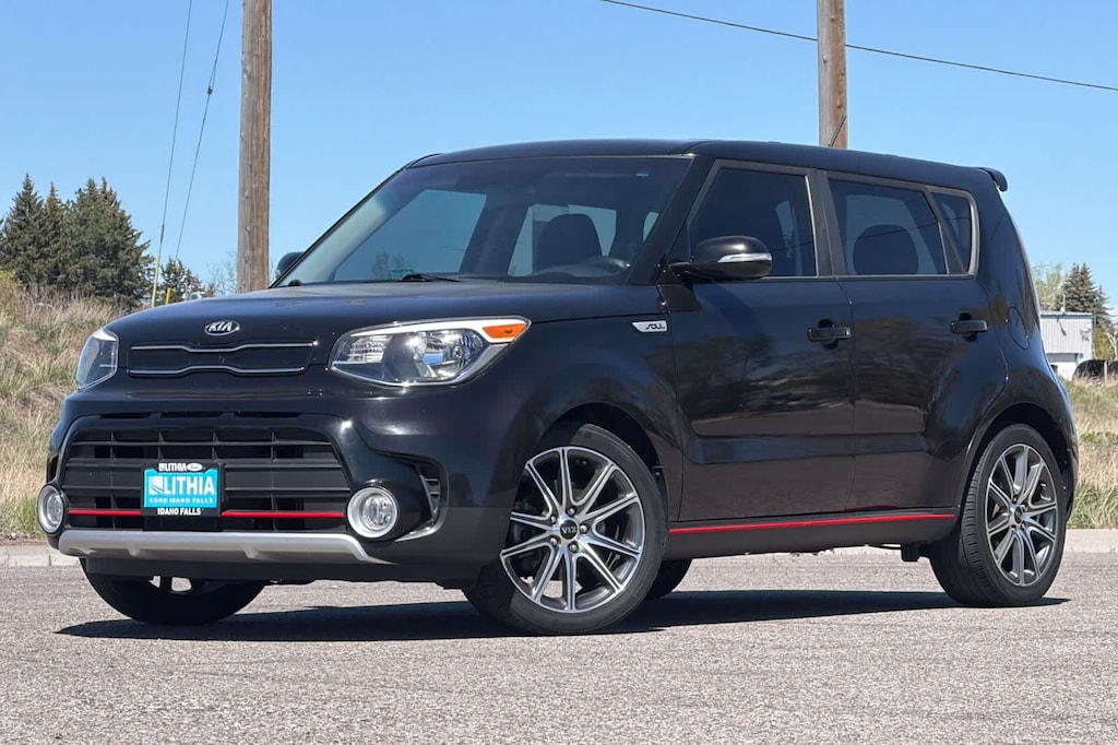 Used 2018 Kia Soul ! Hatchback