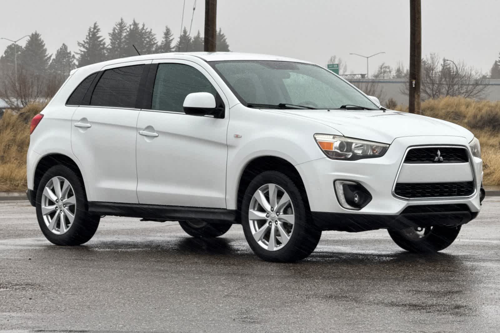 Thumbnail: 2015 Mitsubishi Outlander Sport - 9