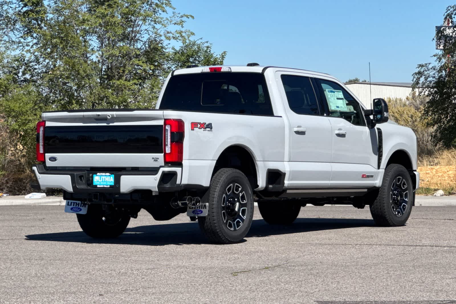 2026 Ford F-350 Platinum photo 2