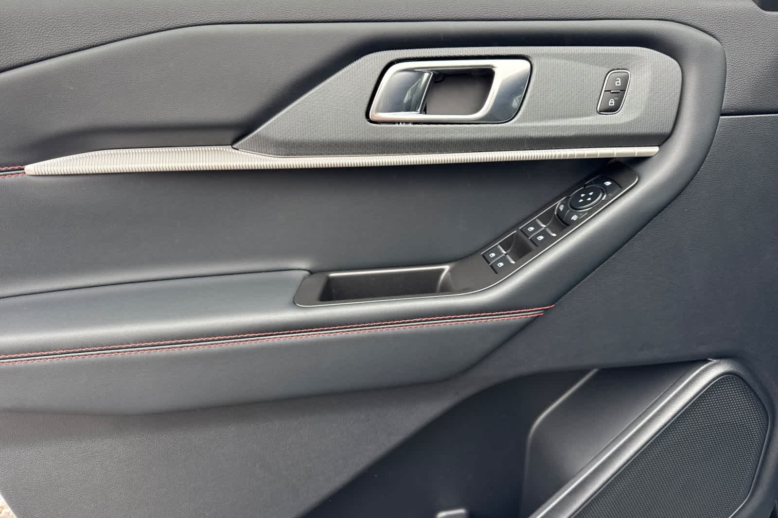 Thumbnail: 2026 Ford Explorer - 12