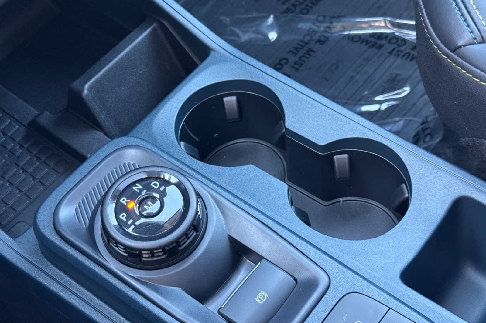 Thumbnail: 2025 Ford Maverick - 21